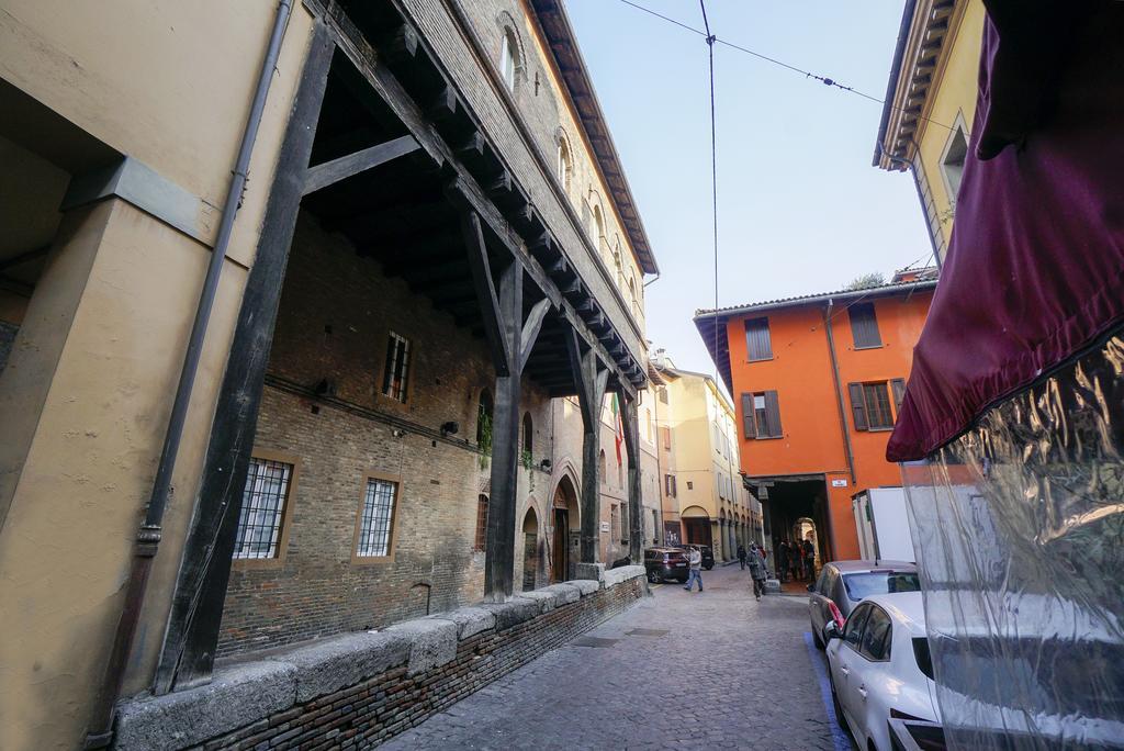Residenza Ariosto Depandance By Studio Vita Bologna Luaran gambar