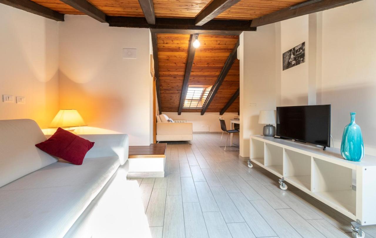 Residenza Ariosto Depandance By Studio Vita Bologna Luaran gambar