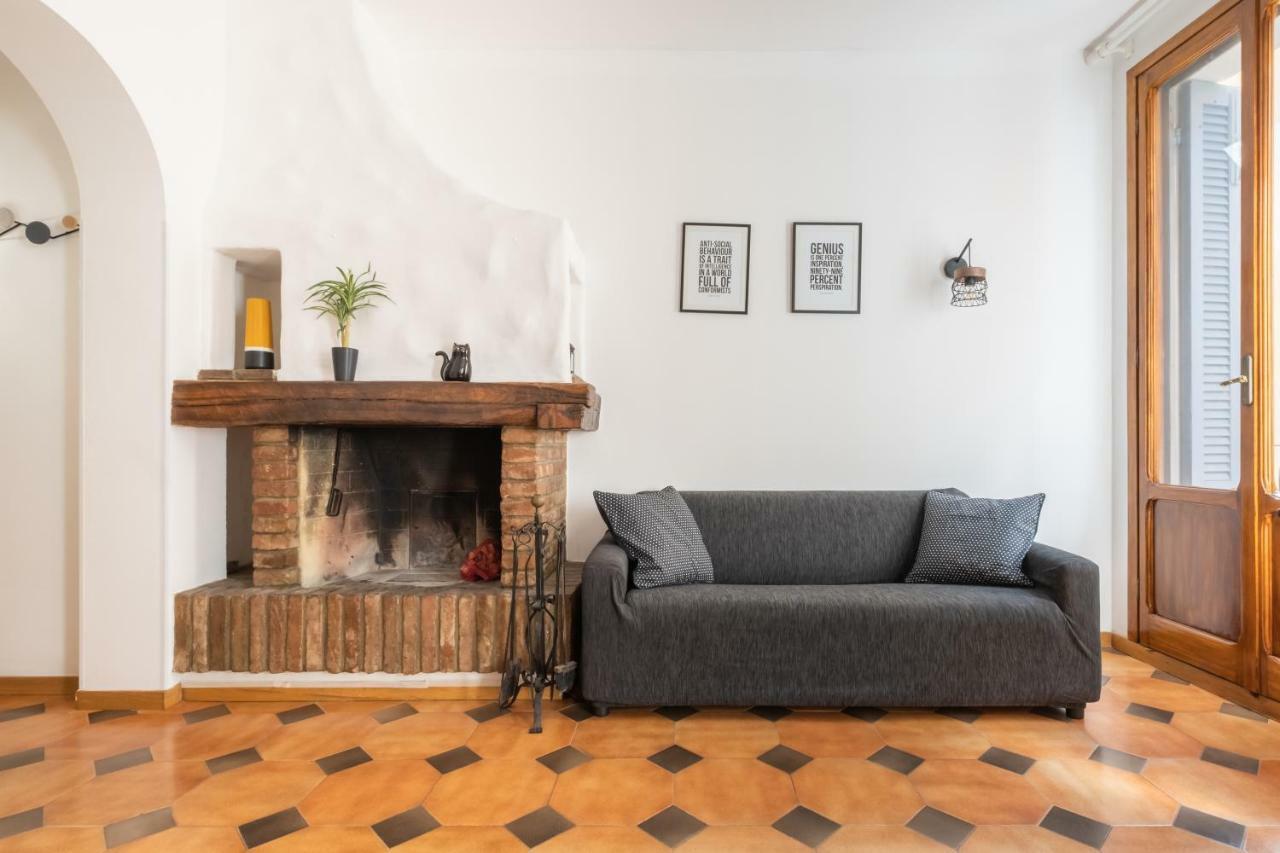 Residenza Ariosto Depandance By Studio Vita Bologna Luaran gambar